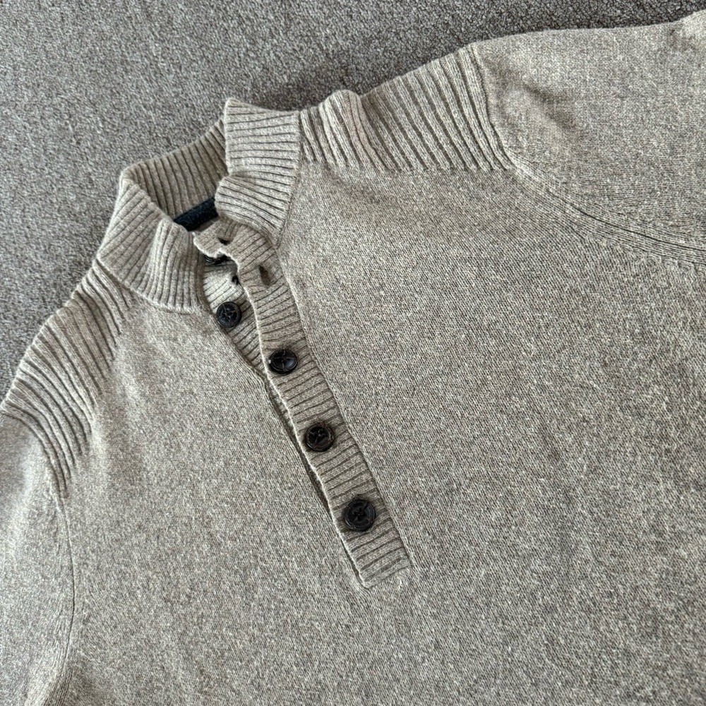 Rei Wool Blend Sweater Beige Men’s‎ Size Xl 5 Button Closure Pullover
